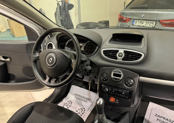 Renault Clio cena 19900 przebieg: 259000, rok produkcji 2012 z Dynów małe 631
